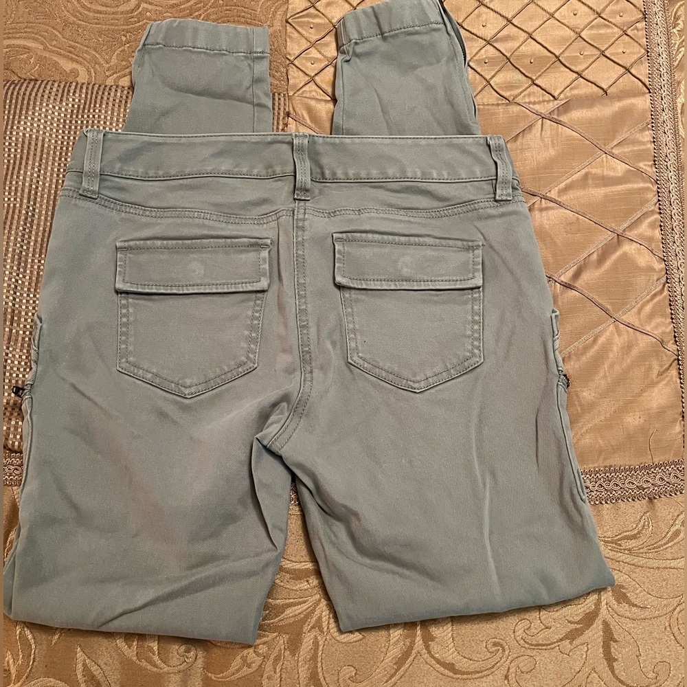 Ann Taylor Loft/women’s light green pants, size 4 - Picture 5 of 6